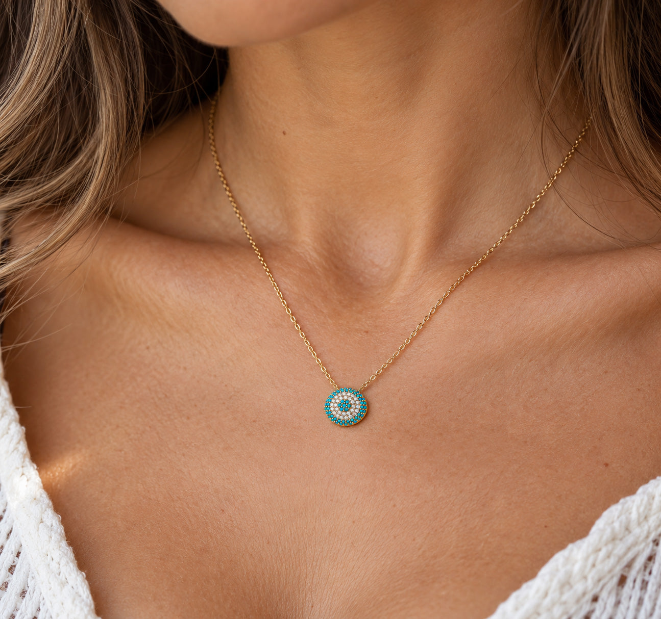 gold evil eye necklace 