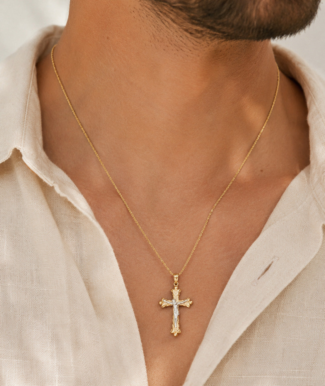 Gold jesus crucifix pendant 